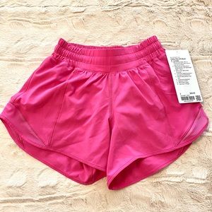 NWT Lululemon size 2 sonic pink shorts